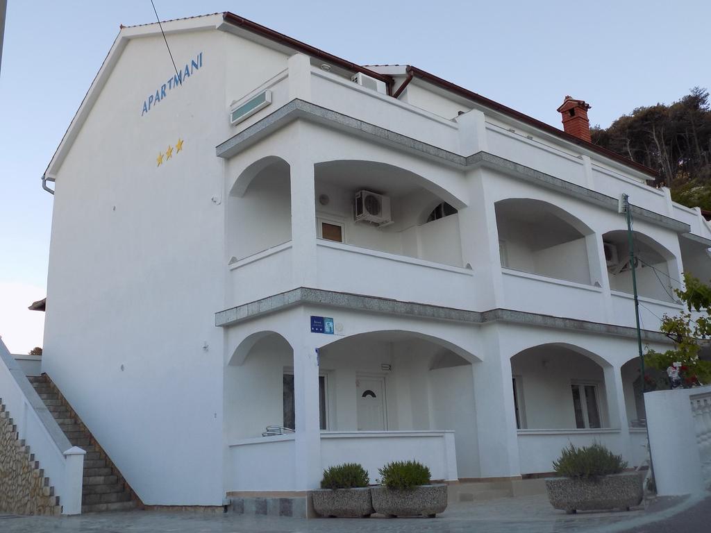 Apartment Lopar 15 Buitenkant foto